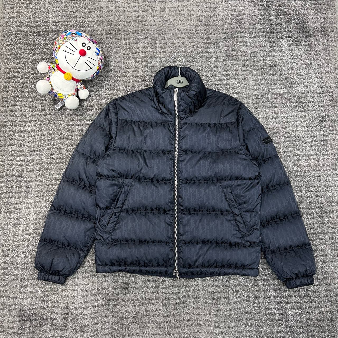 DIOR 图案满印老花羽绒服 尺码/48 成色/99 DY8264