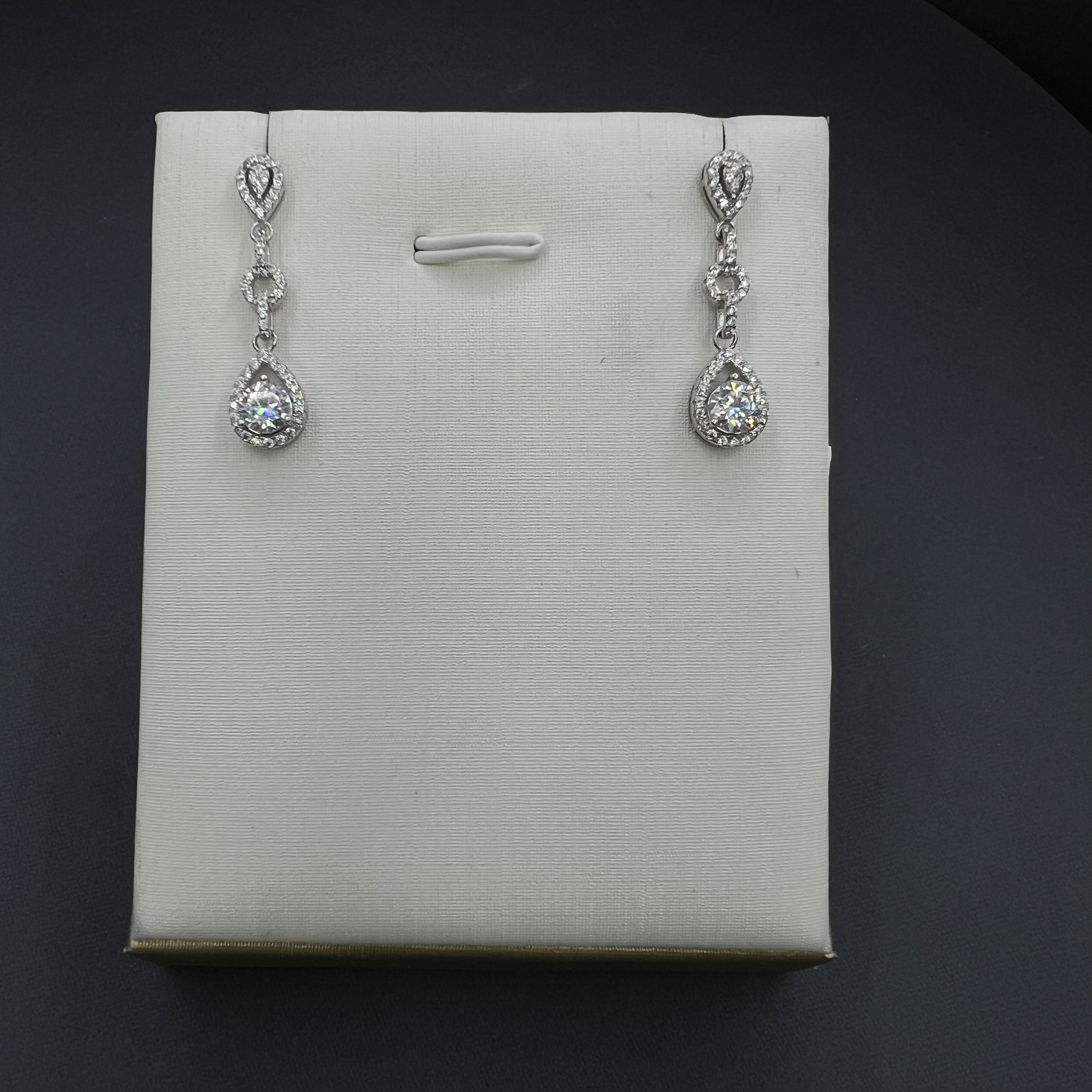 【斯里兰卡的浪漫】DS238耳钉0.5ct+0.5ct
