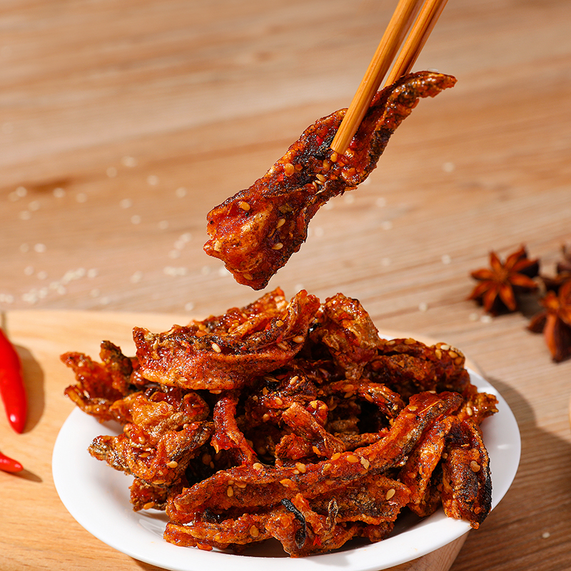 爆蜜汁香辣鳕鱼皮办公室解馋休闲零食鱼干即食爆美味营养零食混合