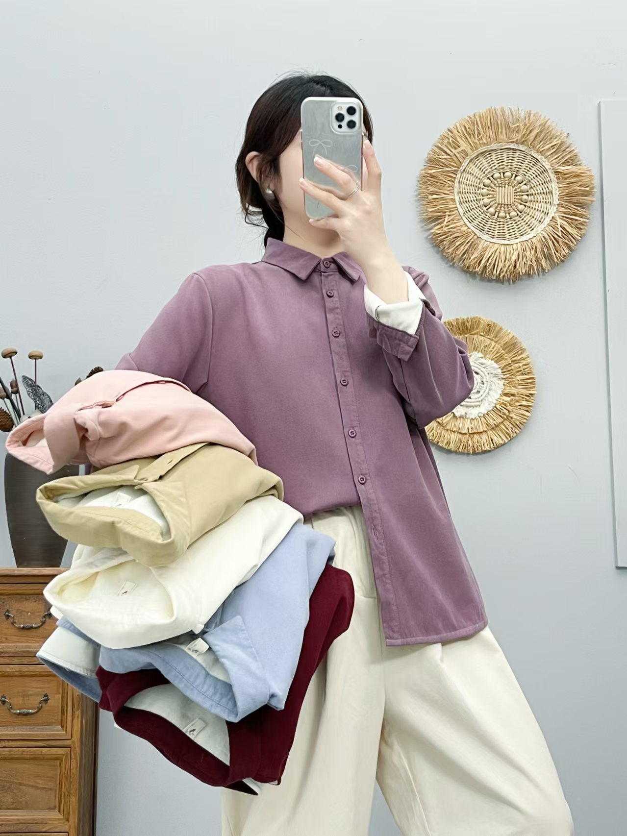 秋冬新品纯色方领加绒加厚衬衫女宽松休闲百搭柔软打底长袖衬衣