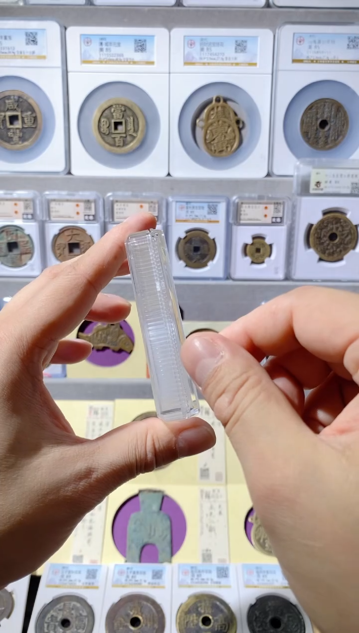 【闪购商品】铜baby随机发