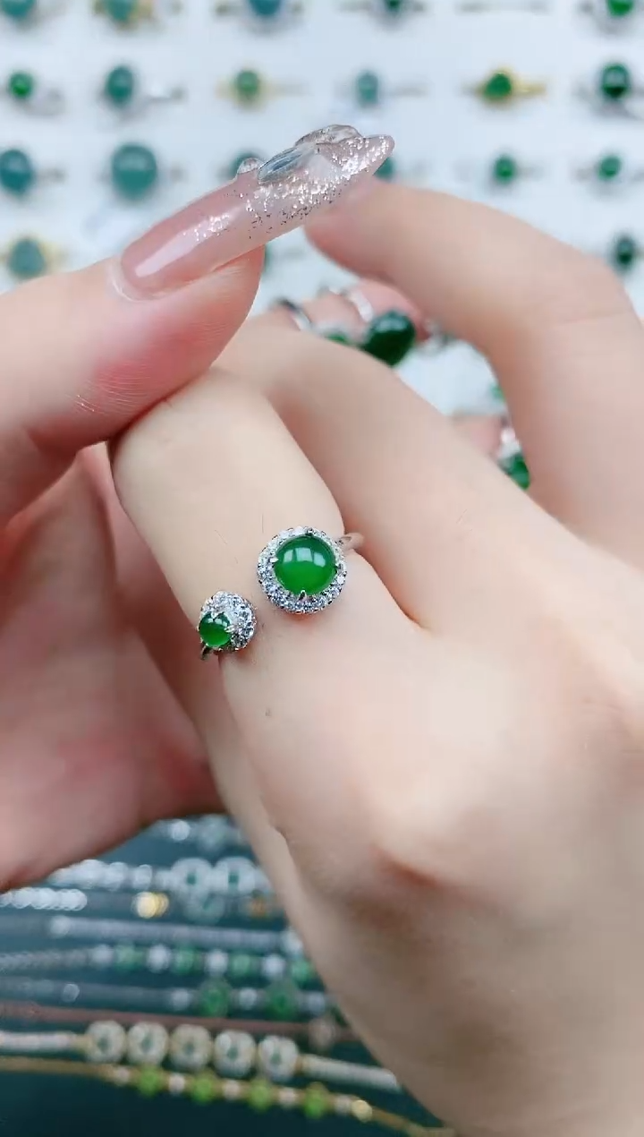 【闪购商品】翡翠戒指银S925镶嵌天然翡翠