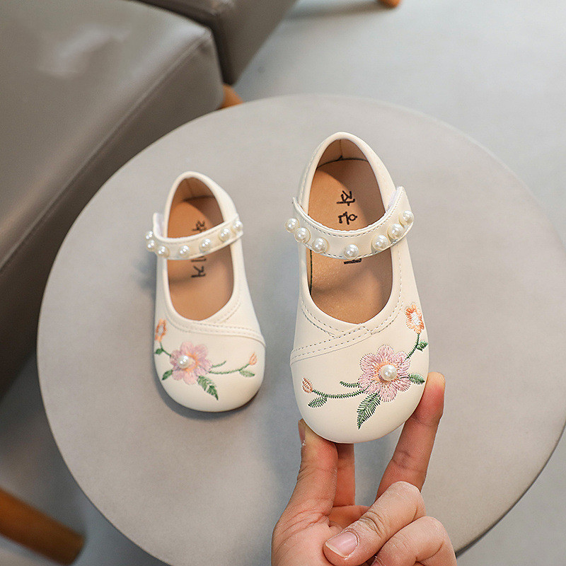 女童汉服鞋儿童配马面裙的鞋子春秋国风鞋防水鞋古风童鞋绣花鞋冬