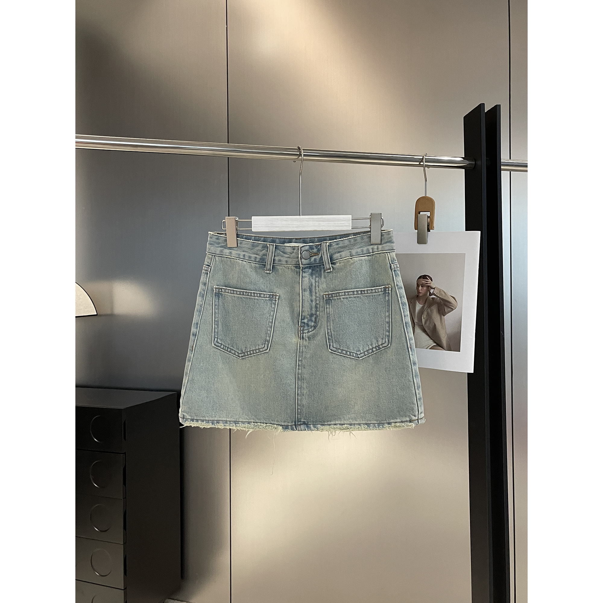 毛边蓝色牛仔半身裙A66220（清）