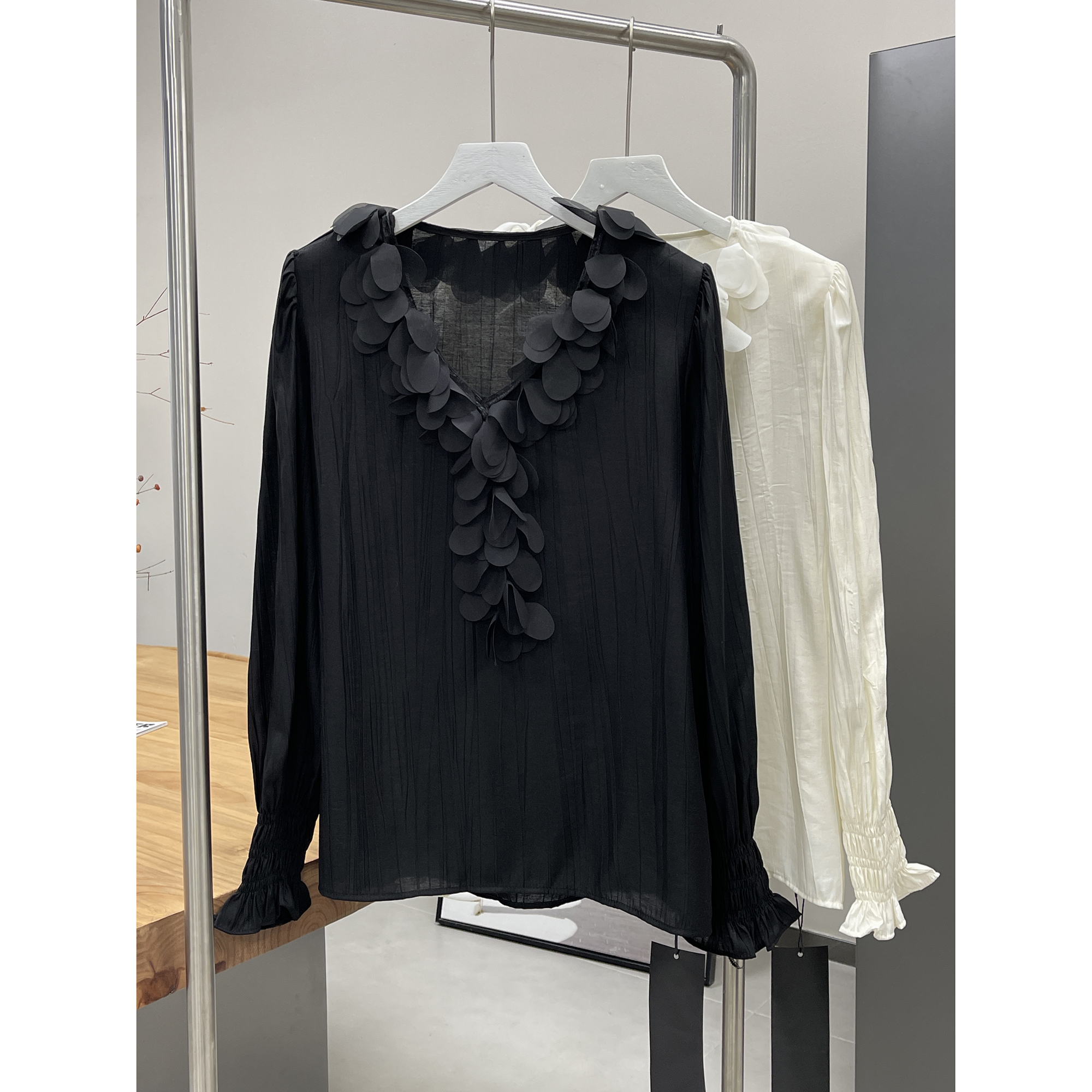 木耳边V领衬衫6252（清）