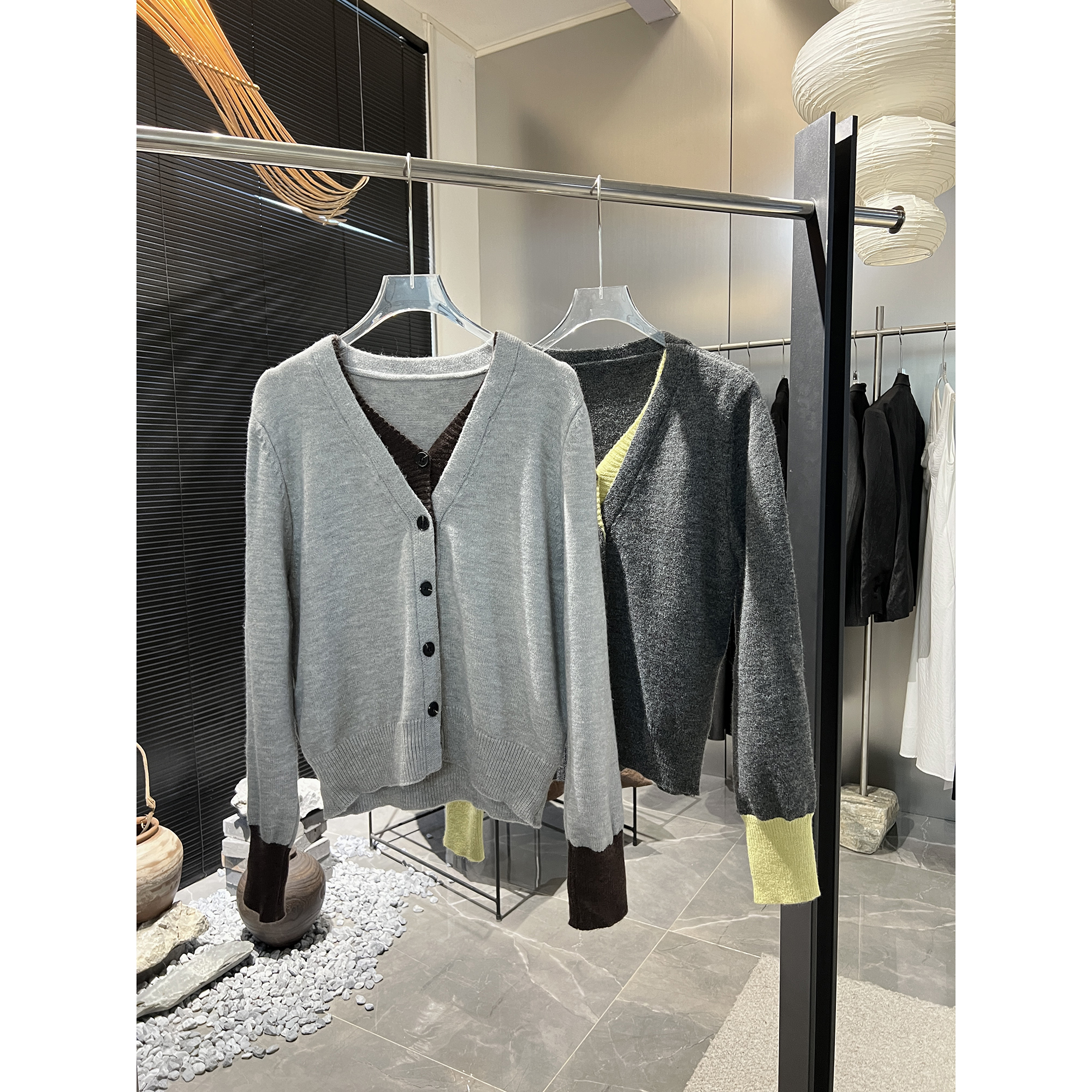 撞色假两件拼接针织开衫358（清）