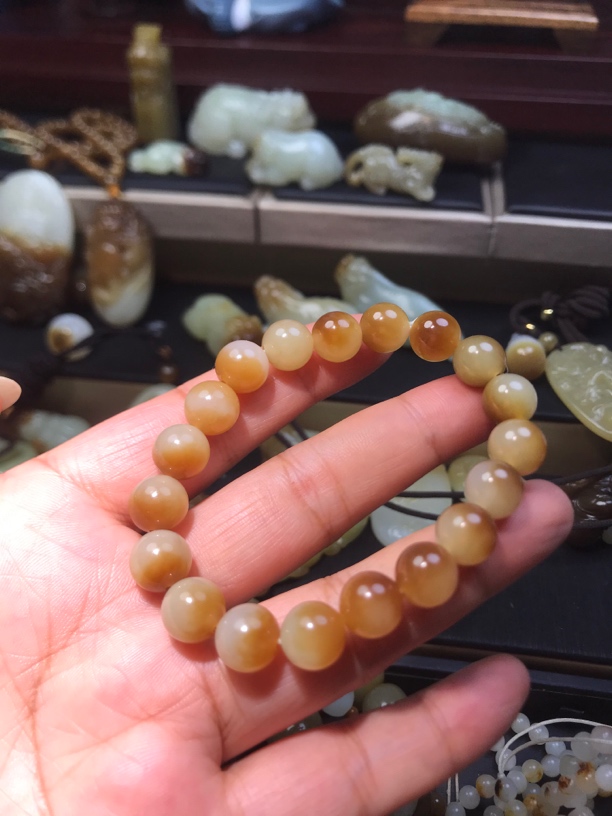 新疆且末糖白手串卡10珠串