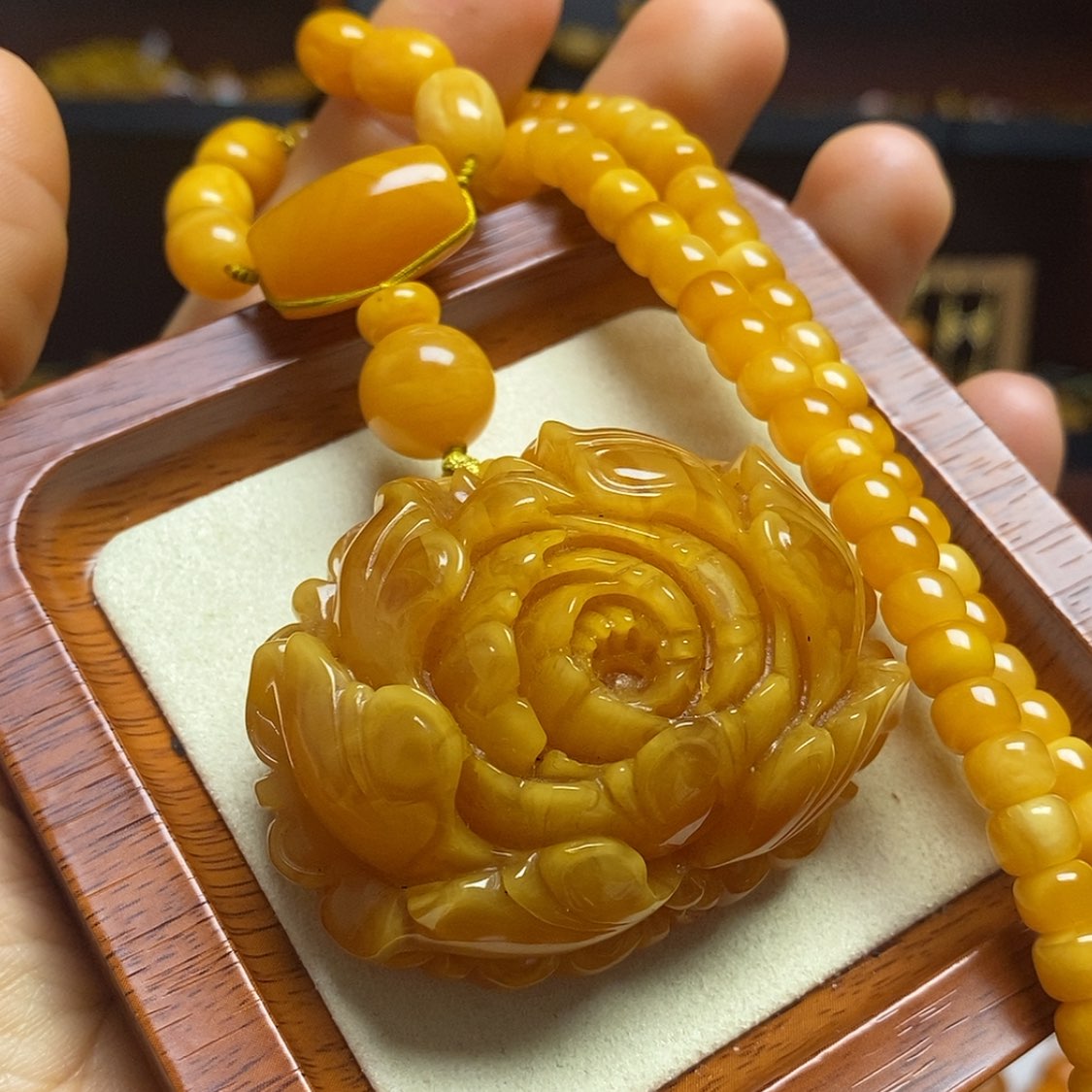 【闪购商品】蜜蜡颈饰未镶嵌独****