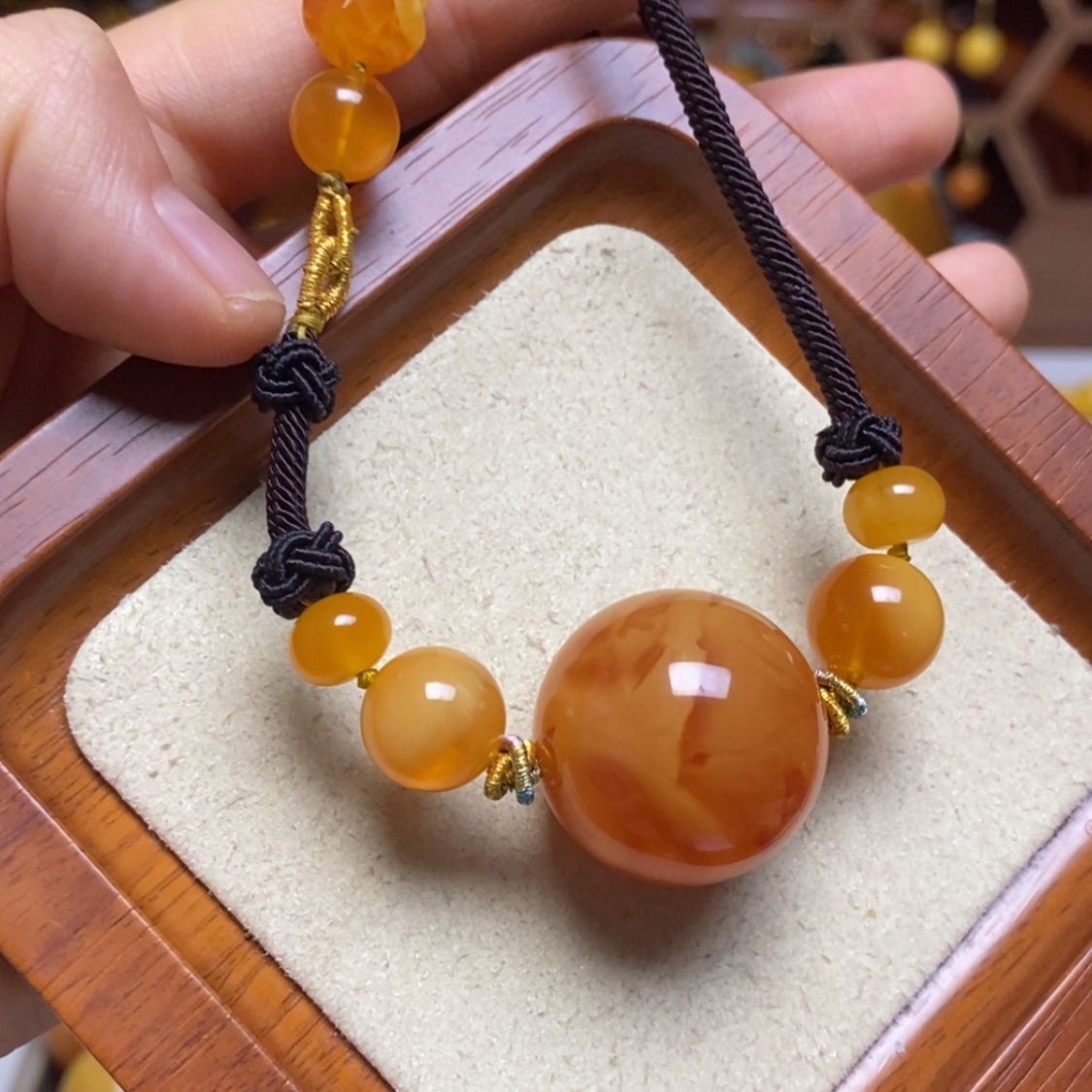 【闪购商品】蜜蜡手链未镶嵌项链