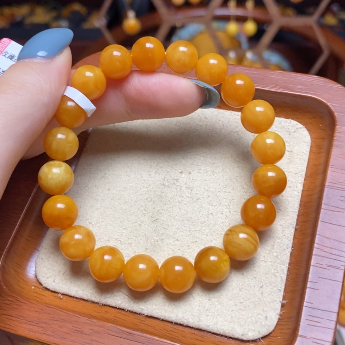 【闪购商品】蜜蜡裸石未镶嵌听*、手串