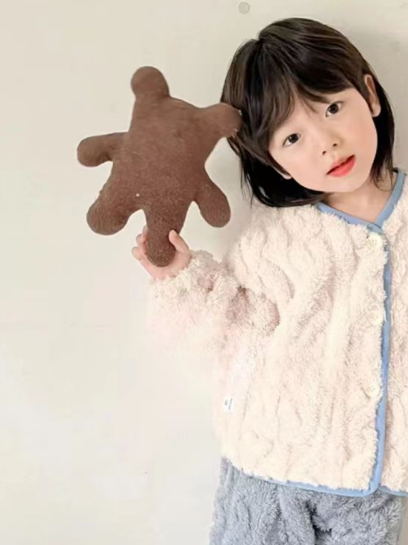 宝宝超可爱冬季保暖睡衣套装