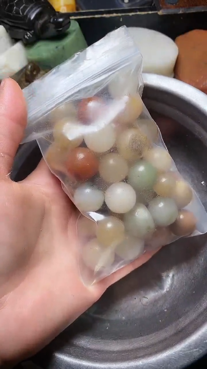 【闪购商品】石英质玉颈饰未镶嵌83