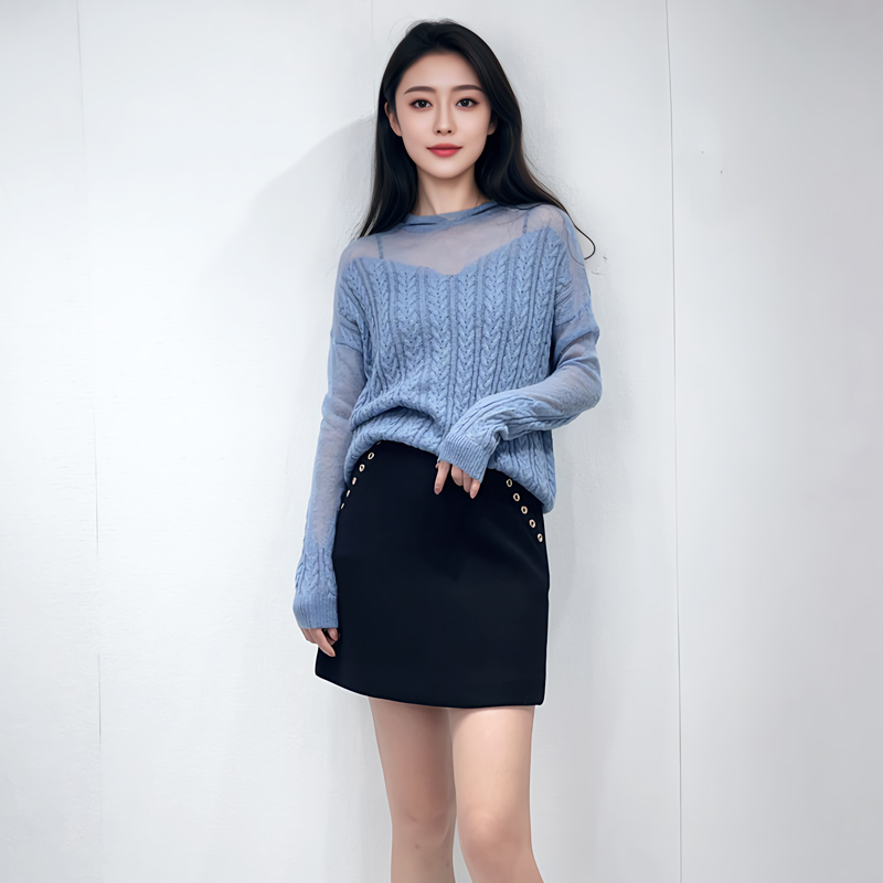 季候风秋冬新款纯色经典优雅淑女气质修腰百搭半身裙女8824QH830