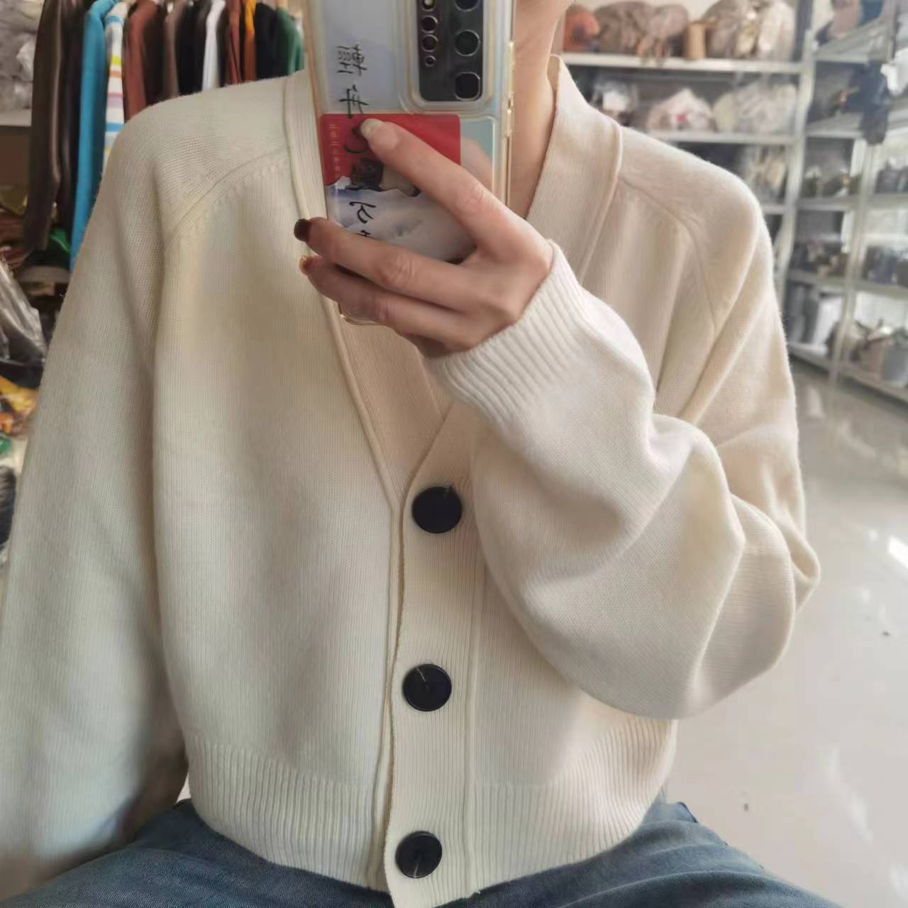 秋冬v领时尚休闲百搭宽松气质加厚纯色针织开衫