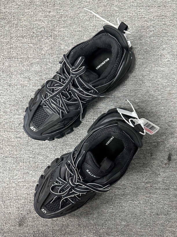 40 巴黎世家track 老爹鞋
