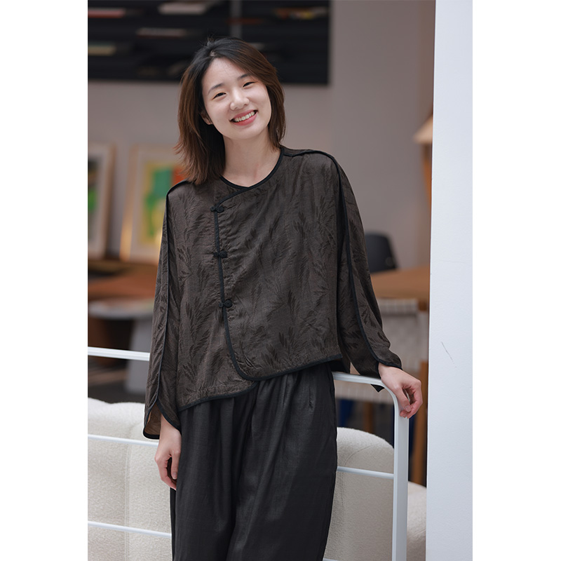 慢慢变蓝原创设计 甄选高级提花桑蚕丝连肩袖撞色包边中式上衣
