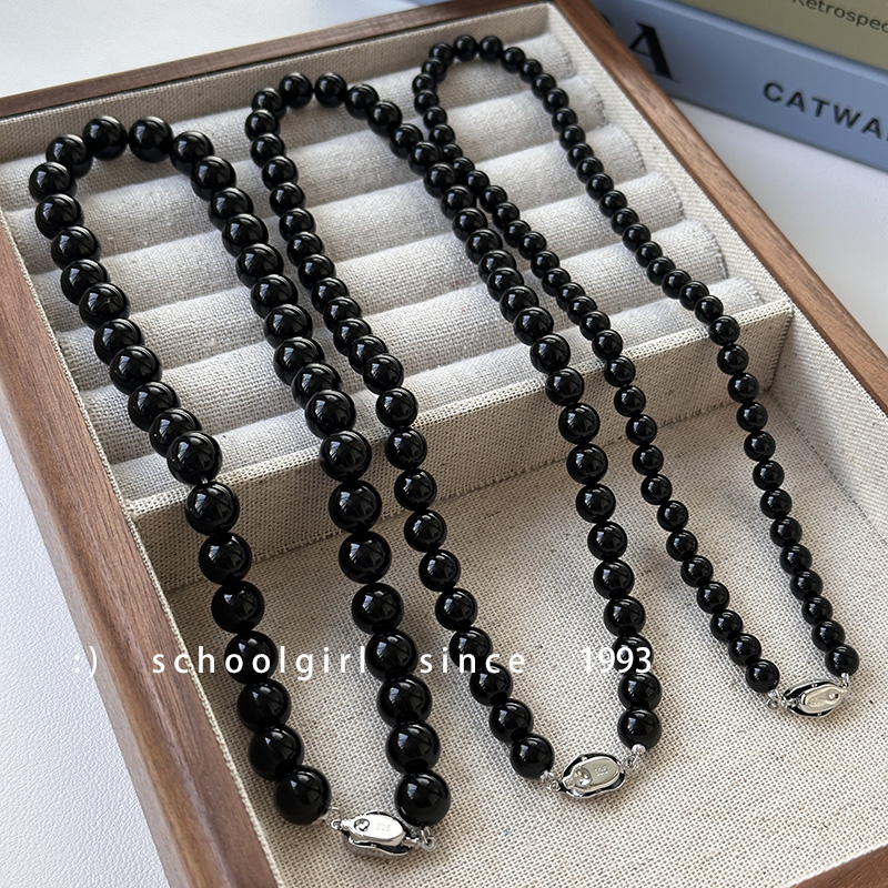 钛钢树脂项链 时髦小众黑色串珠项链个性百搭锁骨链毛衣链配饰女