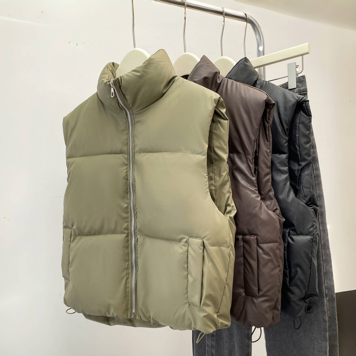 8803肯兜风pu皮棉服马甲女秋冬短款新款韩版无袖背心棉外套潮8803