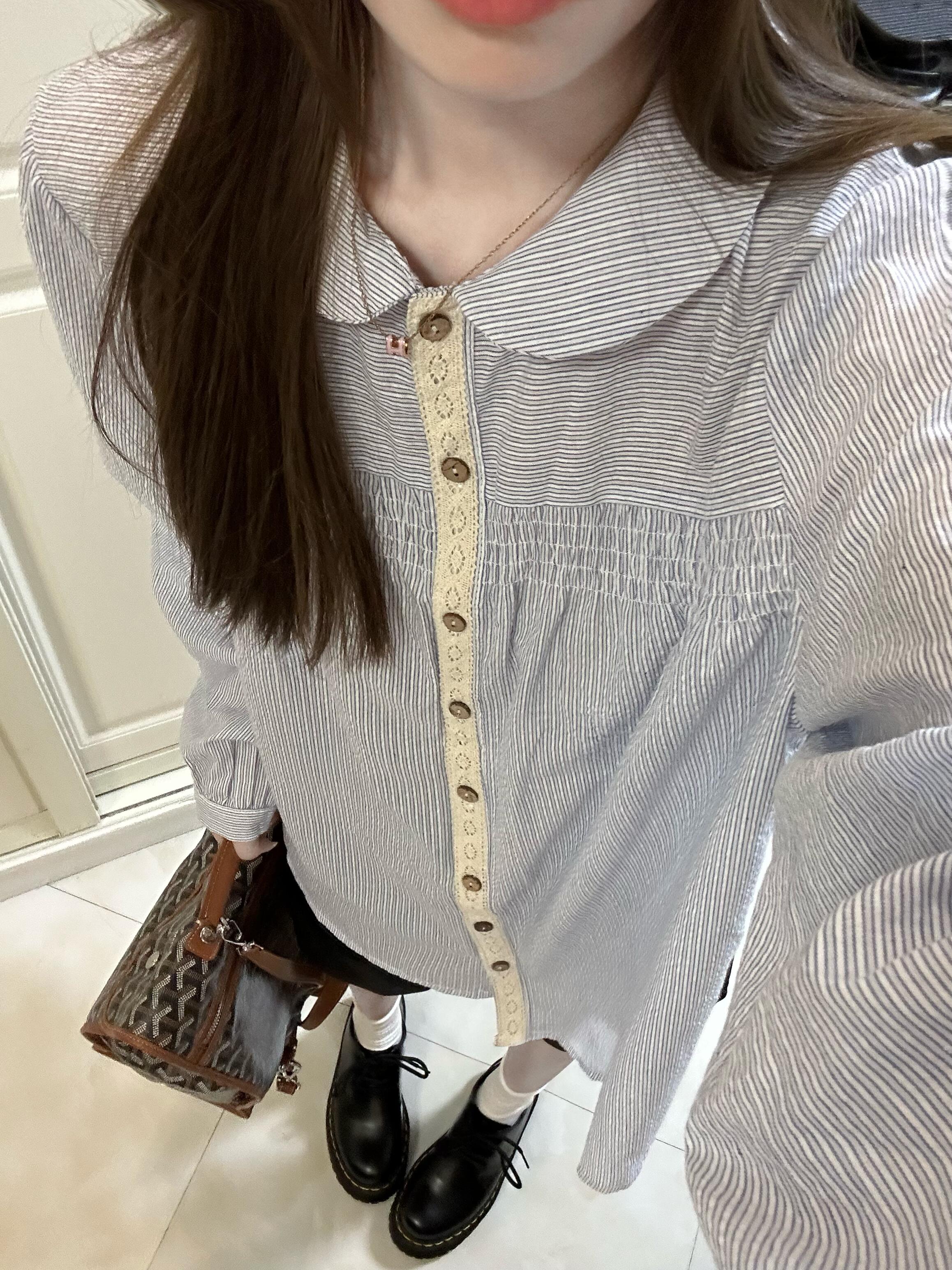 韩系甜美娃娃领花边拼接条纹衬衫女秋季新款设计感学院风长袖上衣
