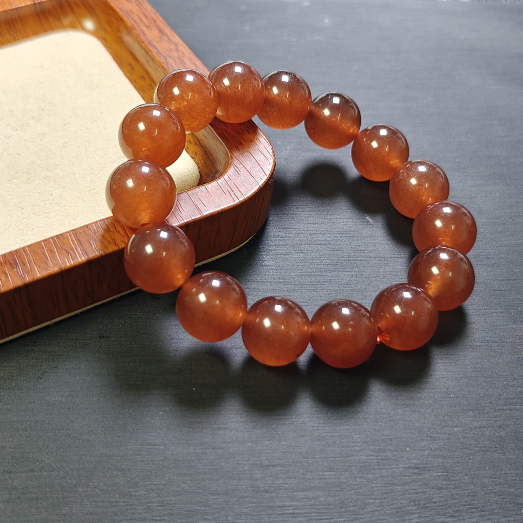 [停业清货]老红糖色14m手串-092-多样性发一