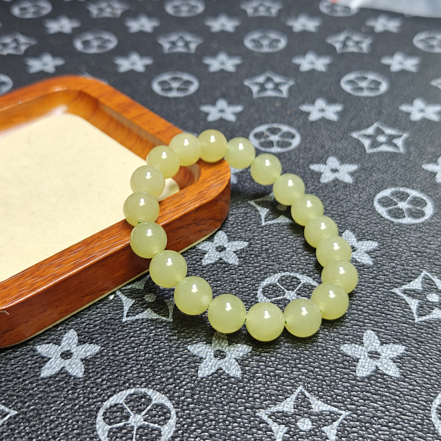 [停业清货]若羌晴水10m手串-165