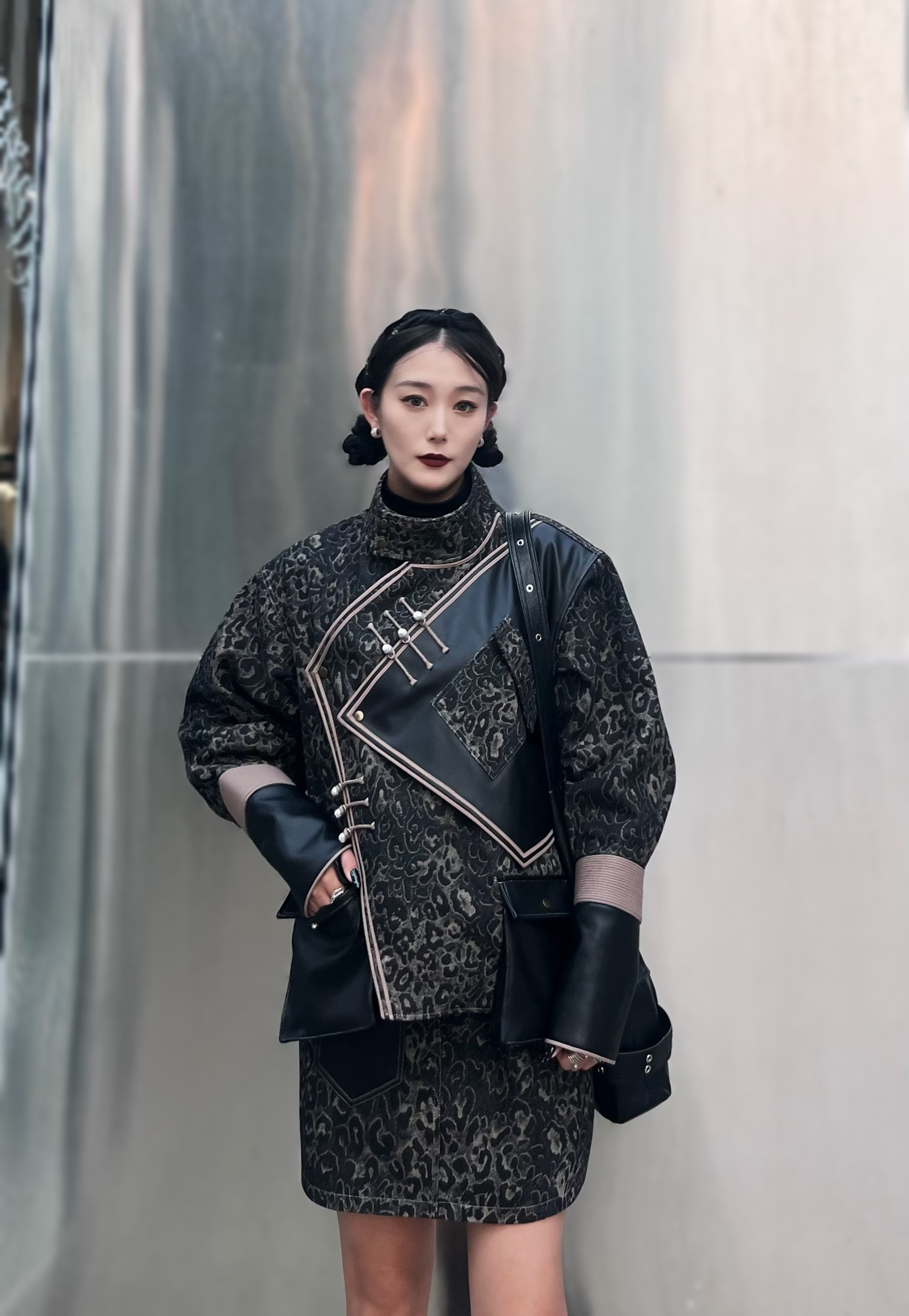 都澜民族服饰 男女同款 蒙古元素豹纹上衣 