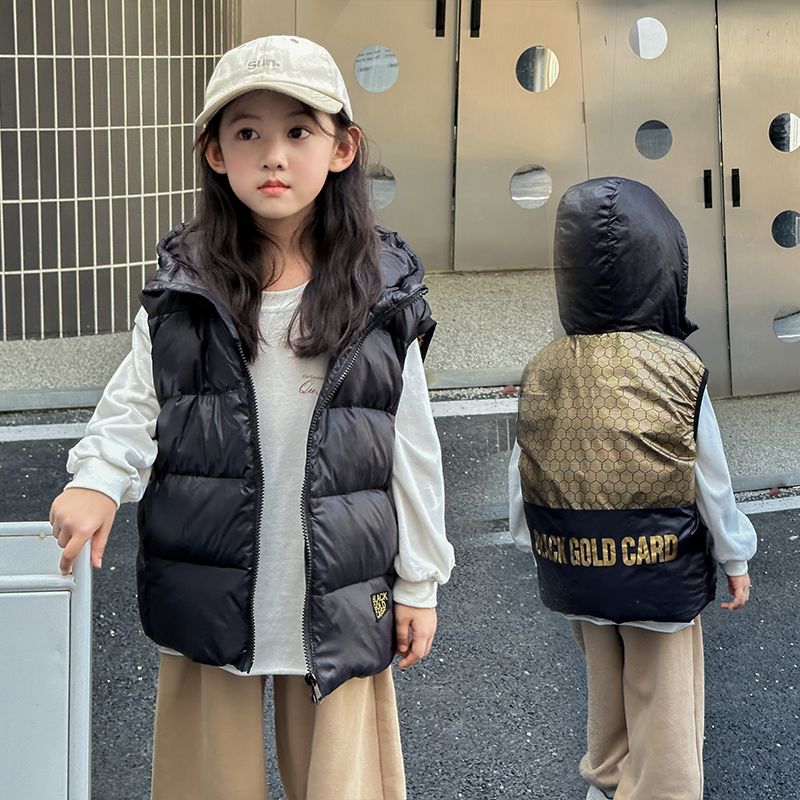 2023新款90白鸭绒黑金款羽绒马甲中大童连帽马夹男女童亲新年童装