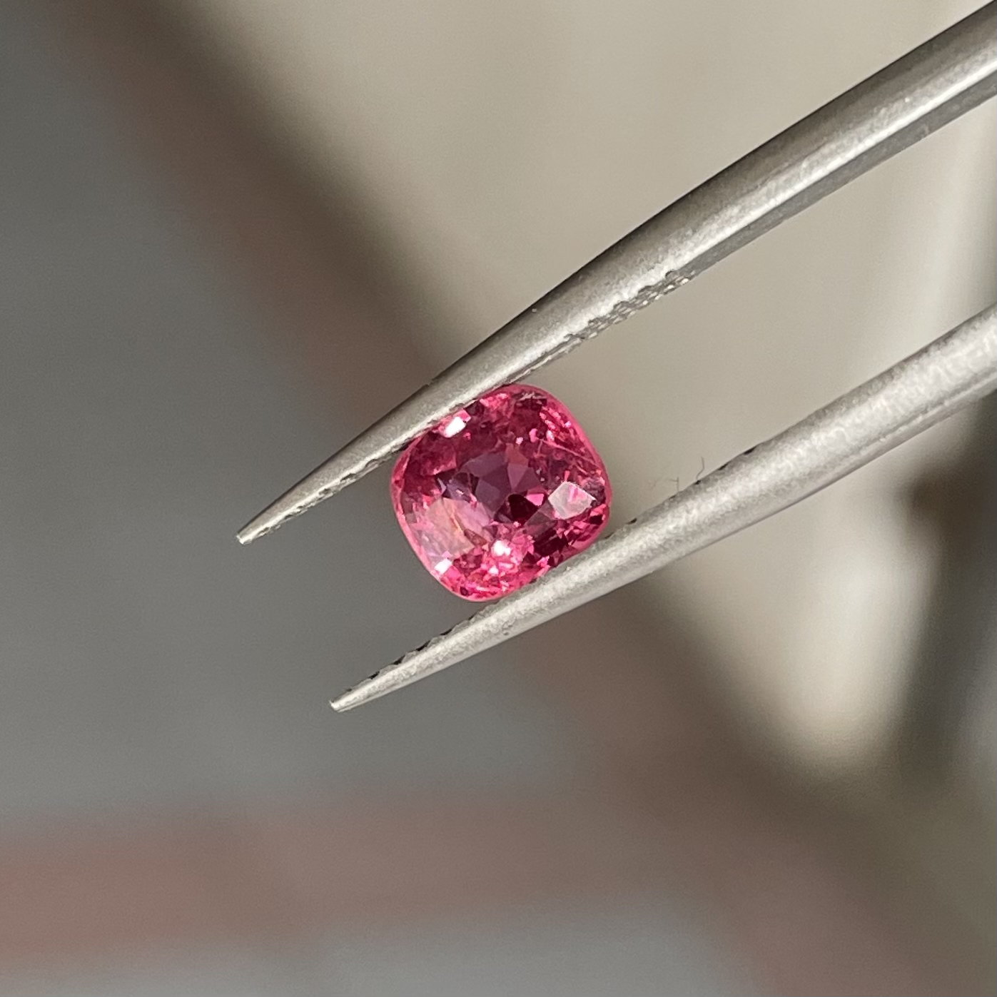 缅甸抹谷天然无烧尖晶石S538