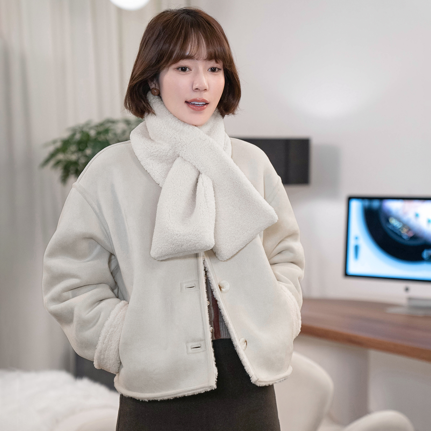 现货-【围脖女孩】围巾款外套FS310W021