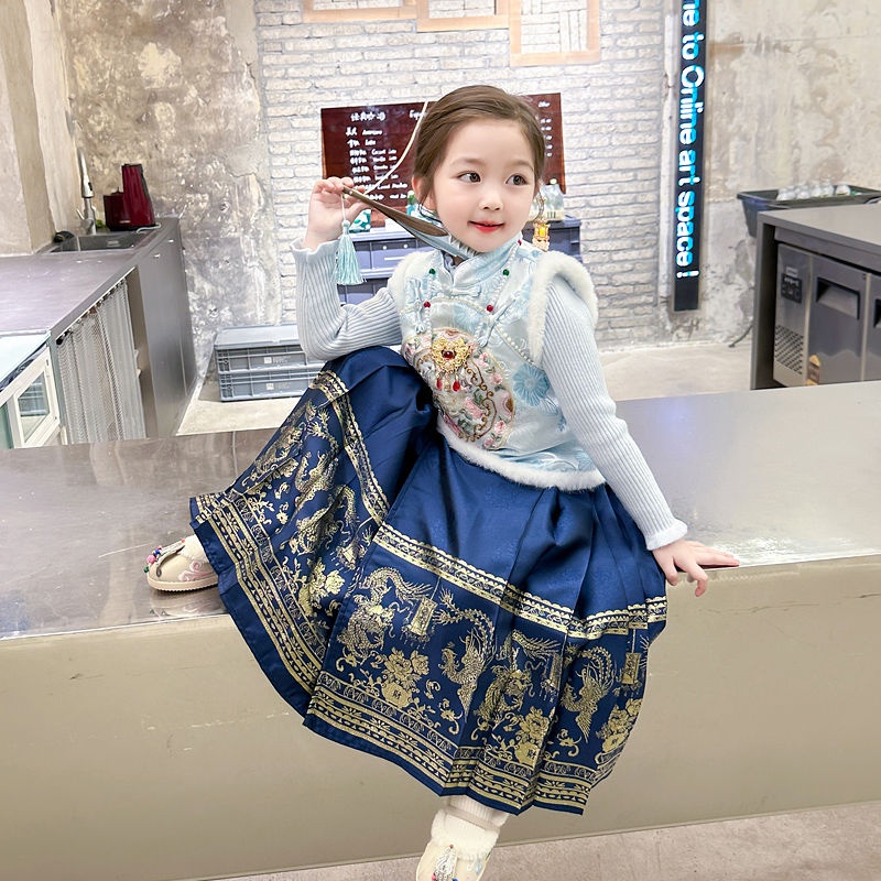 女童中小童马面裙冬季新款国潮民族风三件套套装加厚保暖古装