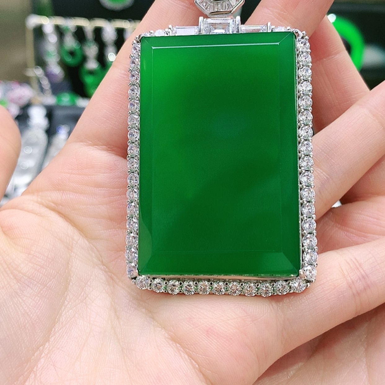 【闪购商品】玛瑙/玉髓吊坠银S925镶嵌余*@