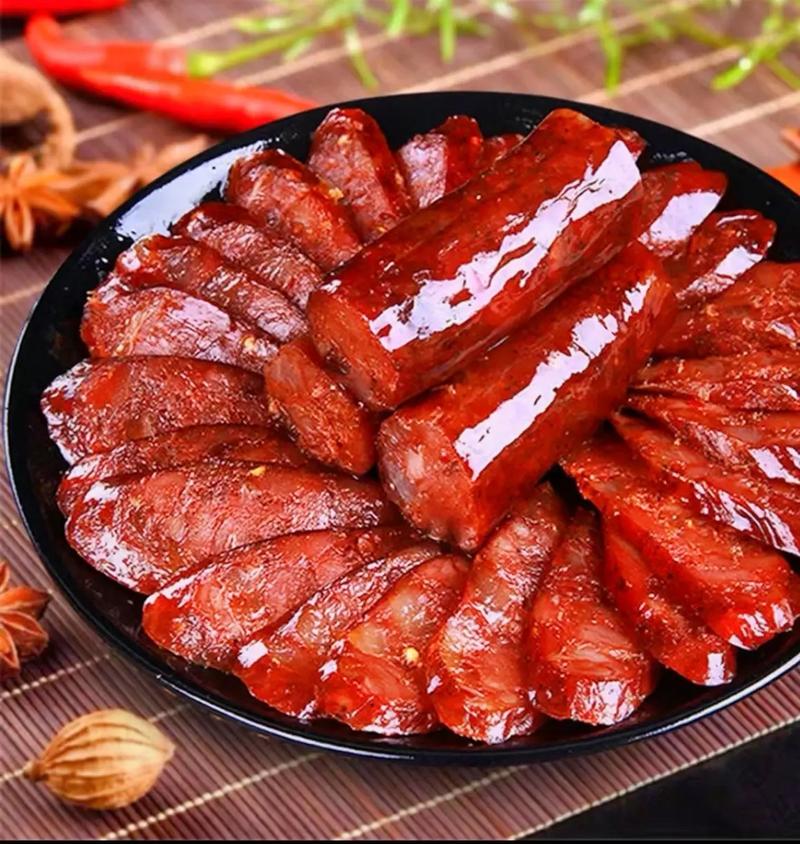 镇雄李记烟熏腊肠/农家土猪后腿肉装灌五香腊肠