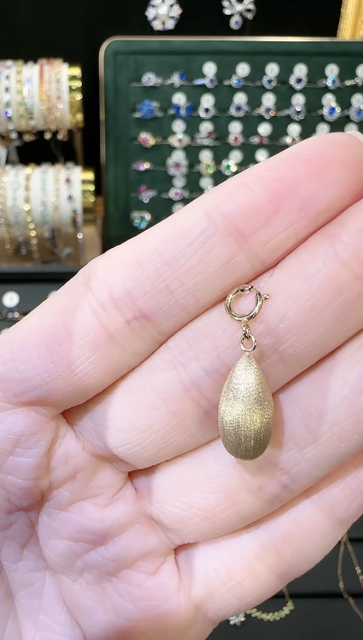 【闪购商品】水晶吊坠18K金镶嵌BN13135-Y-955