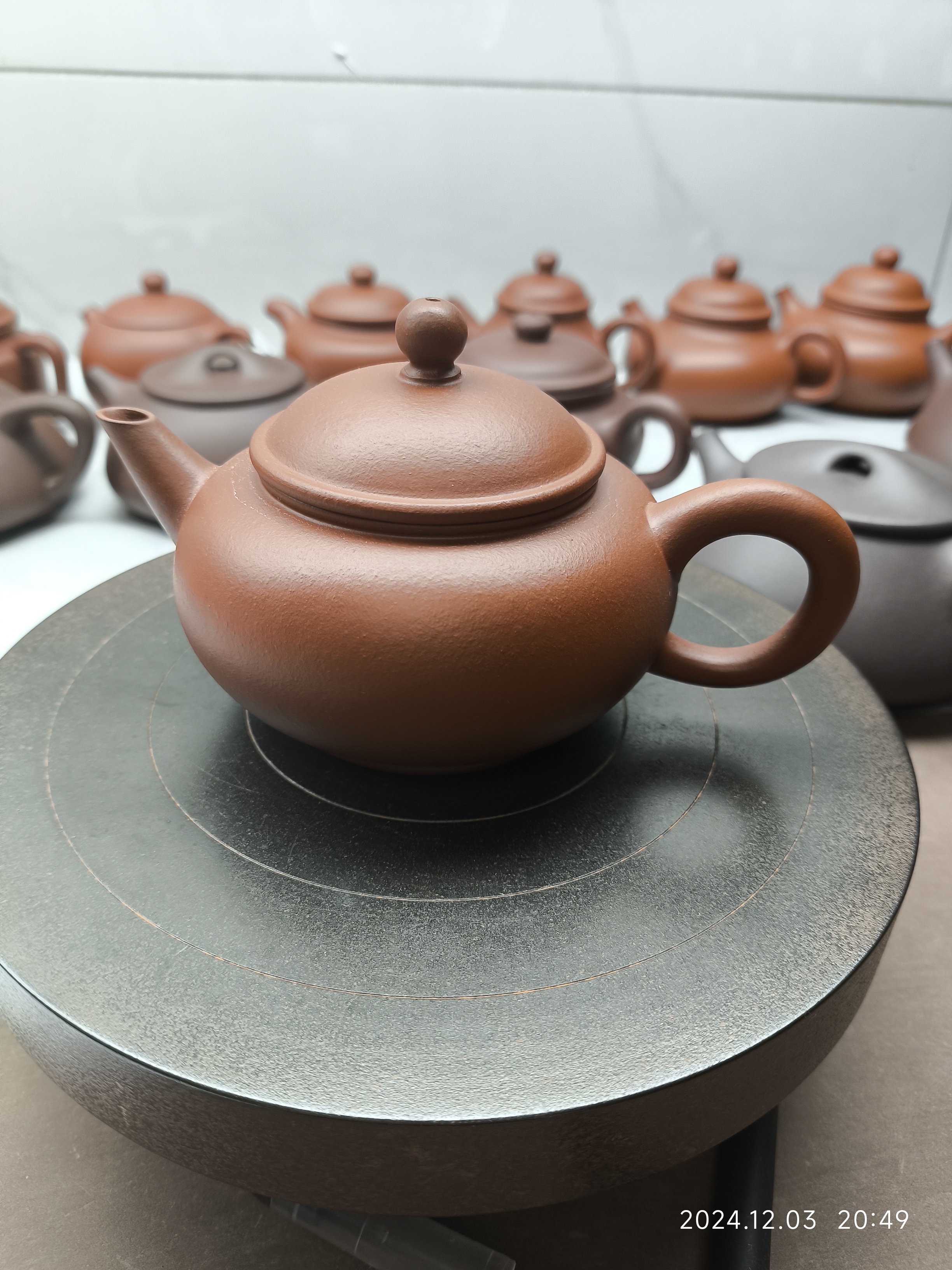 紫砂半手工朱泥水平壶170cc