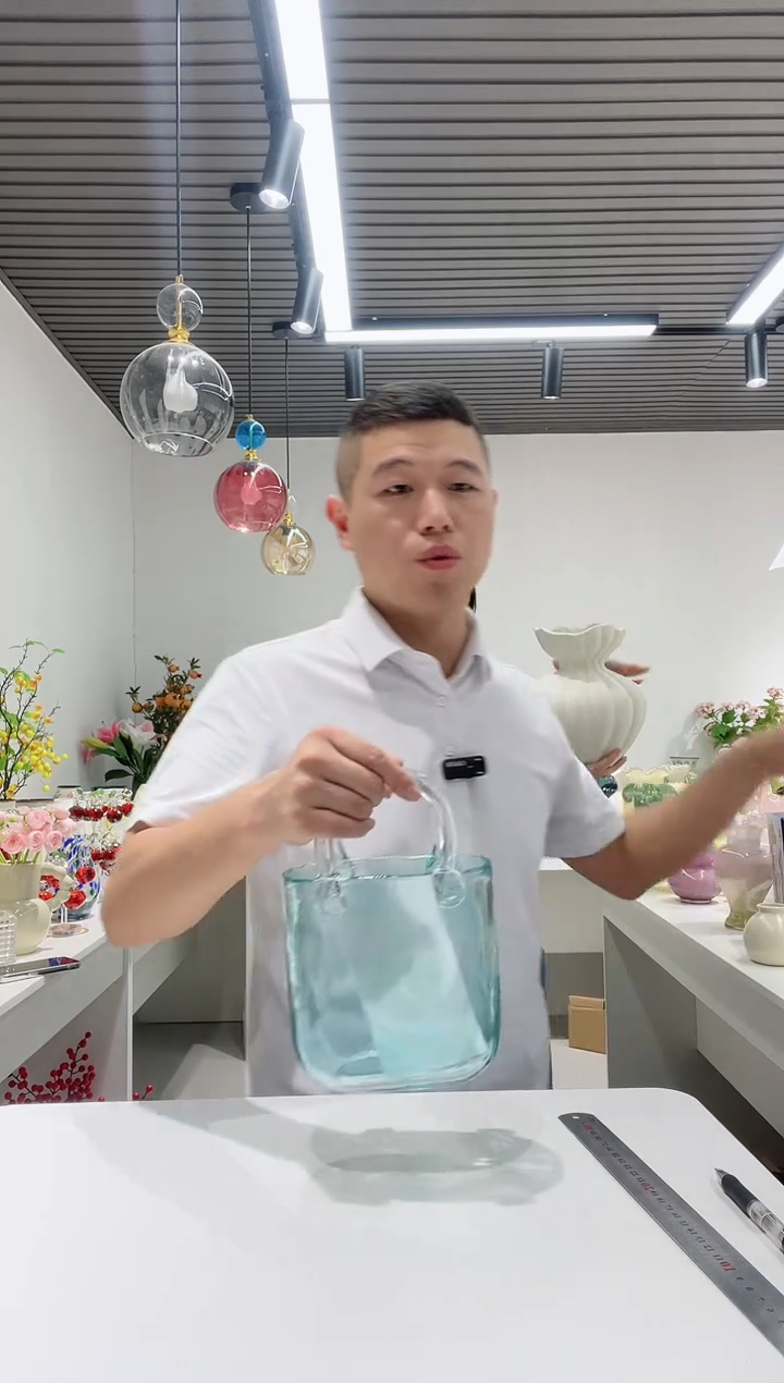【闪购商品】气泡包小号蓝色