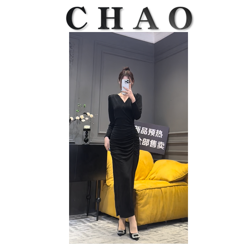 2024新款女装连衣裙显瘦气质轻奢时尚法式修身设计师名媛小众收腰