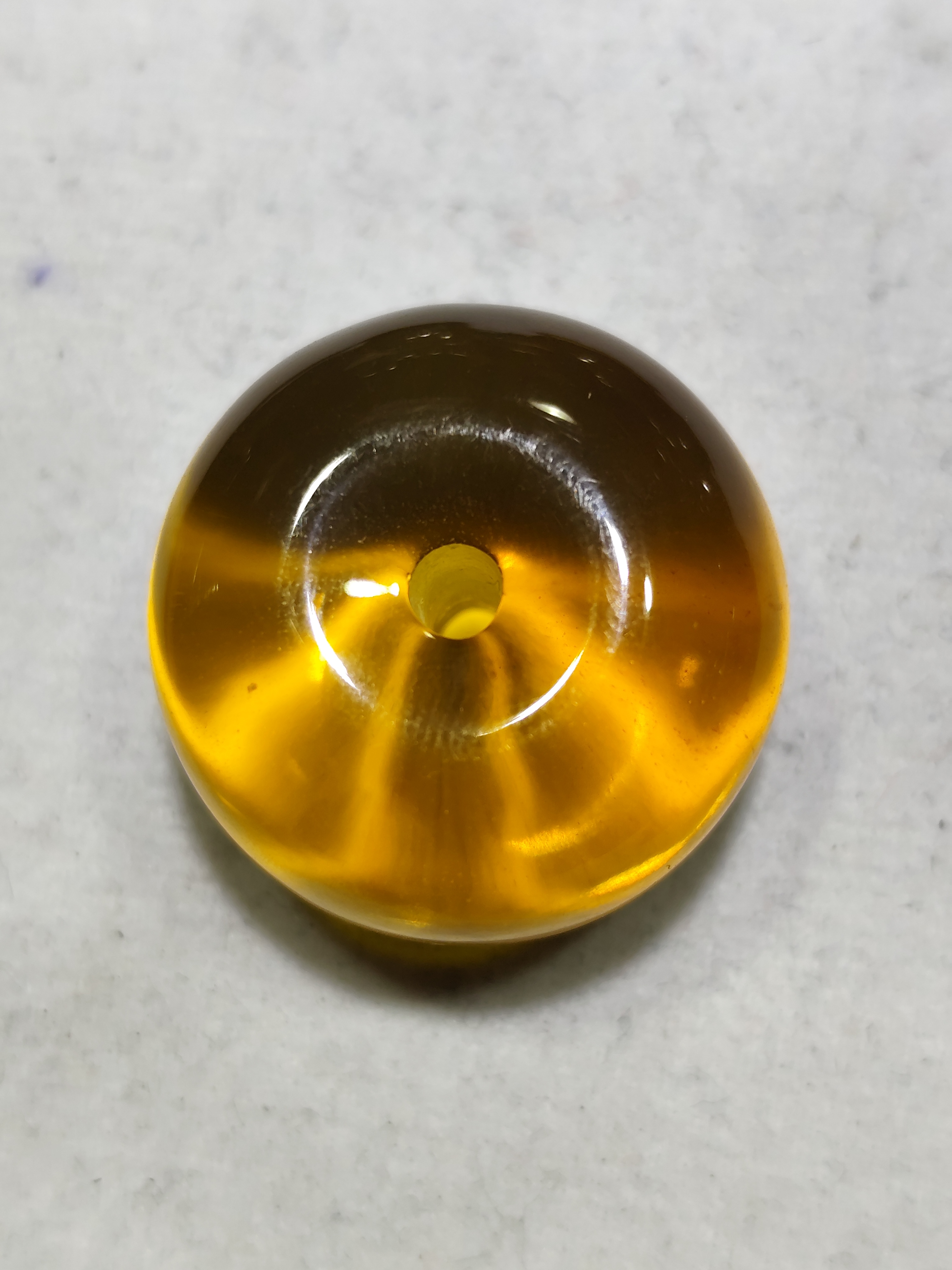 缅甸天然琥珀平安扣