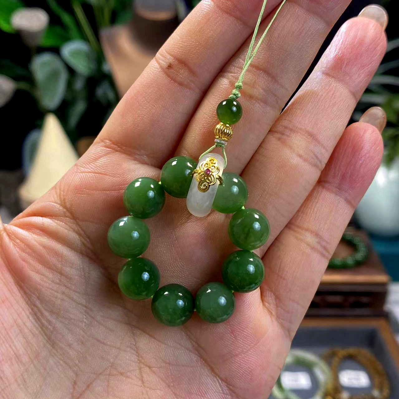 （大漏福利）10m左右碧玉和田玉手机链包包挂车挂