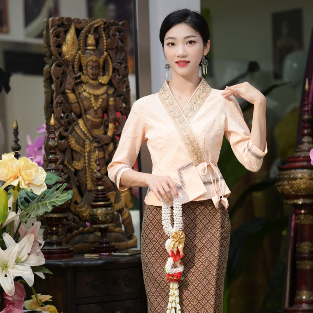 隋金金云南少数民族服饰西双版纳傣族服饰民族风服饰女装今年新款
