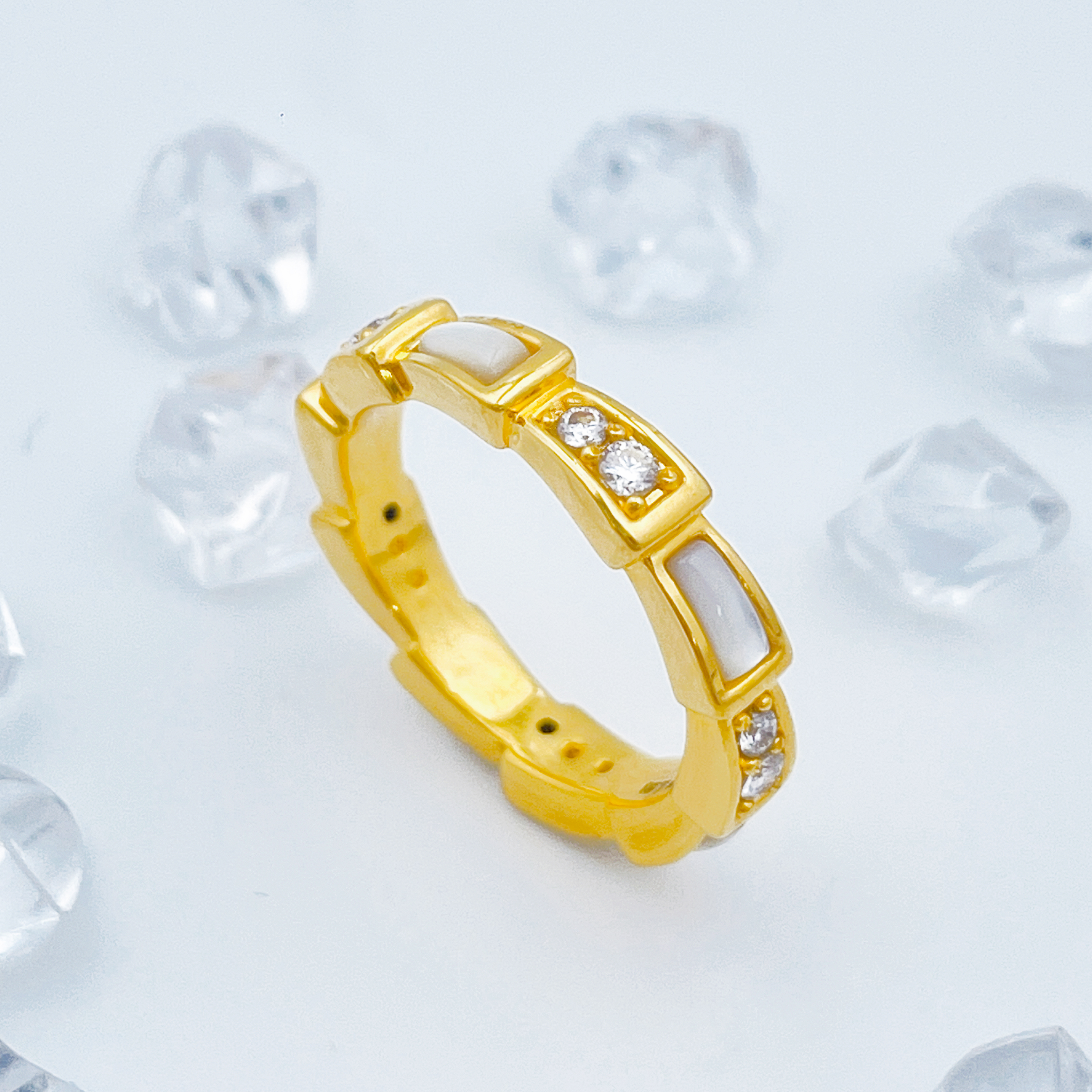 【优加】足金999 莫桑白贝蛇形戒指2.17 18圈口