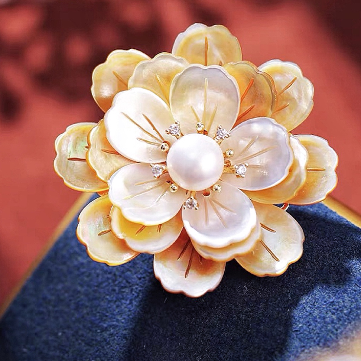 铜合金胸针 国风四季随搭金色贝母牡丹山茶花聚会手工胸针2026