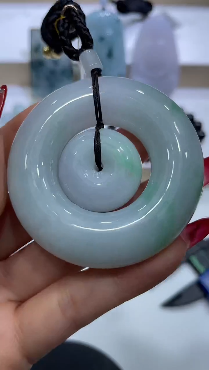 【闪购商品】翡翠颈饰未镶嵌0730507753