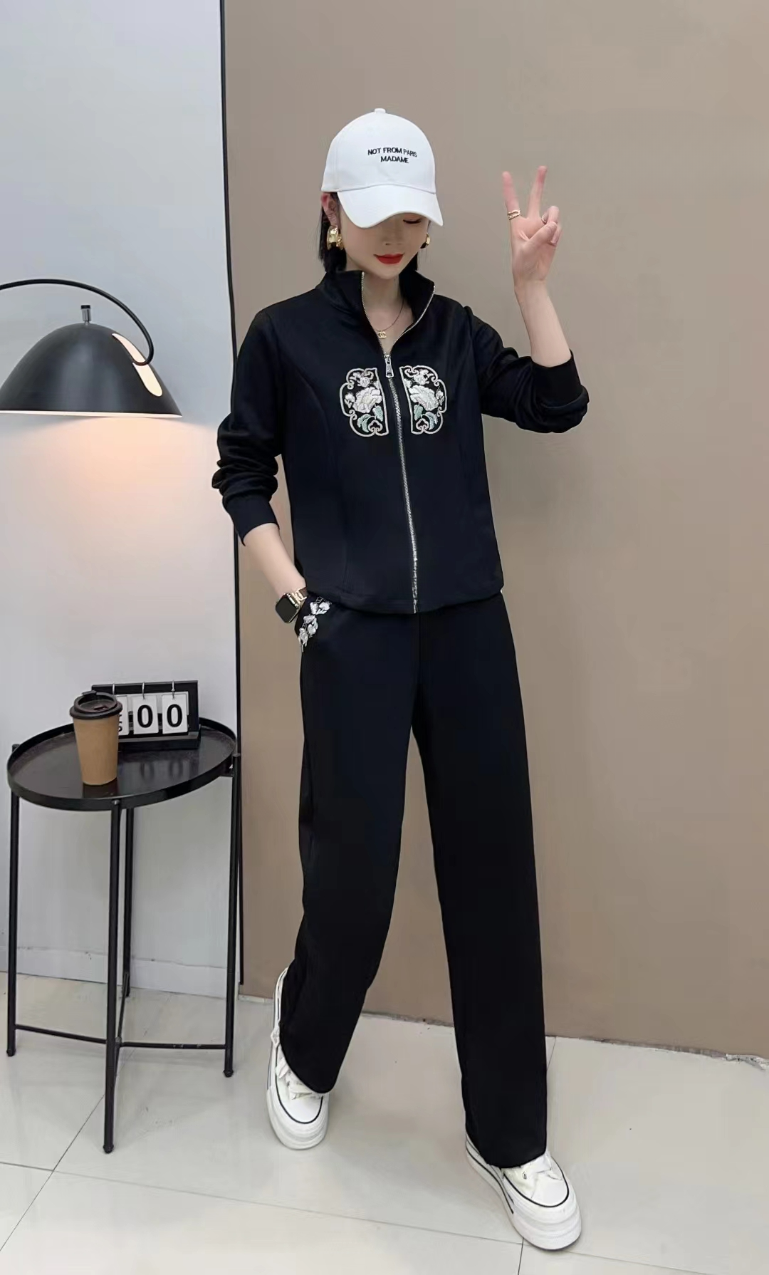 8701新中式国风休闲运动套装秋新时尚开衫外套直筒裤两件套