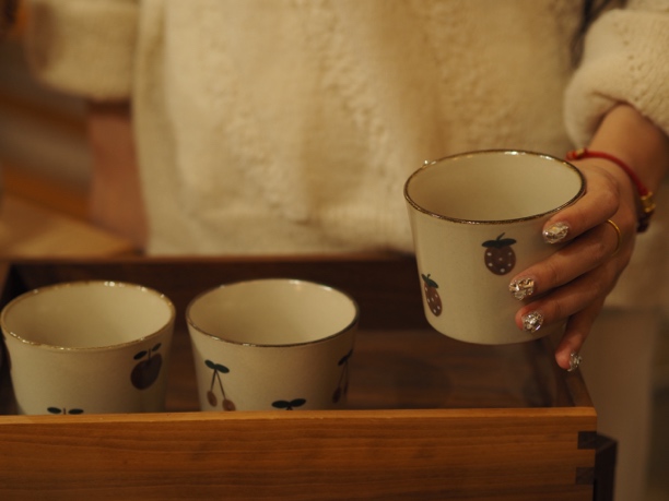 陈锅锅 景德镇手作咖啡杯手握陶瓷杯手绘早餐杯茶杯复古小樱桃