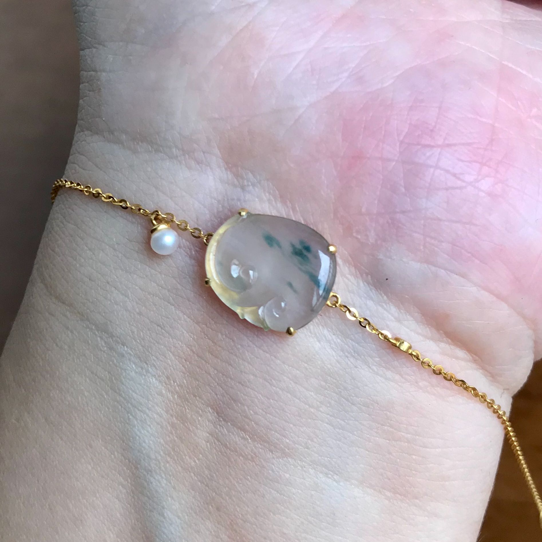 18k金镶高冰玻璃底飘蓝花翡翠如意手链