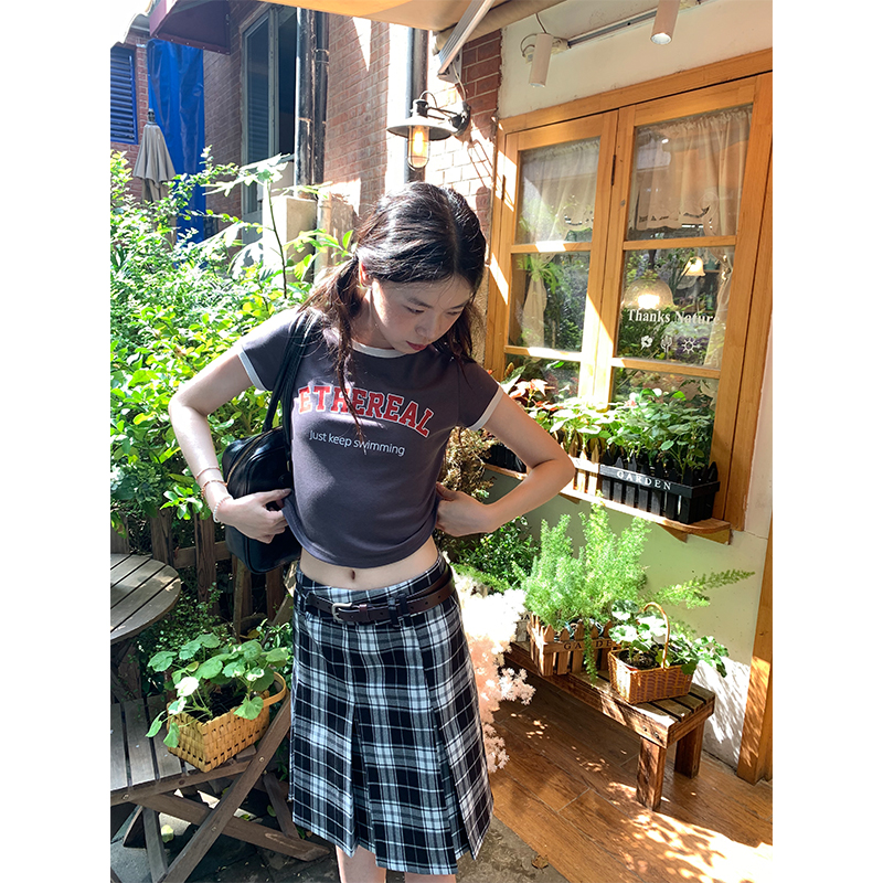 银河汽水 “甜酷少女”美式复古撞色螺纹T恤