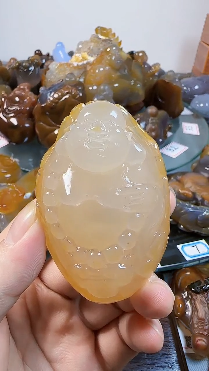 【闪购商品】玛瑙/玉髓手把件未镶嵌米勒