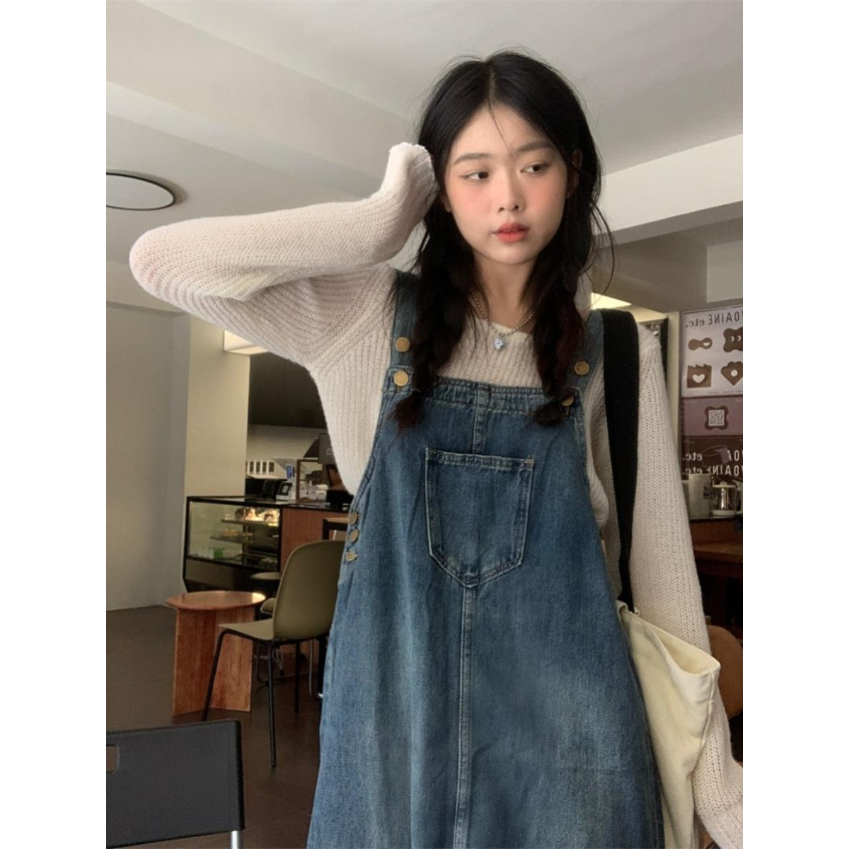 怀旧复古背带牛仔连衣裙女春季新款小个子做旧宽松显瘦中长款裙子