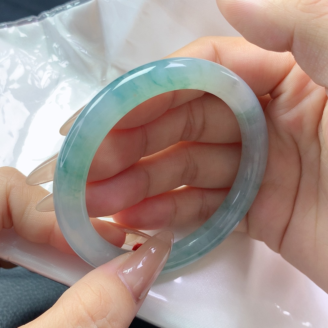 【闪购商品】翡翠手镯未镶嵌a 163377