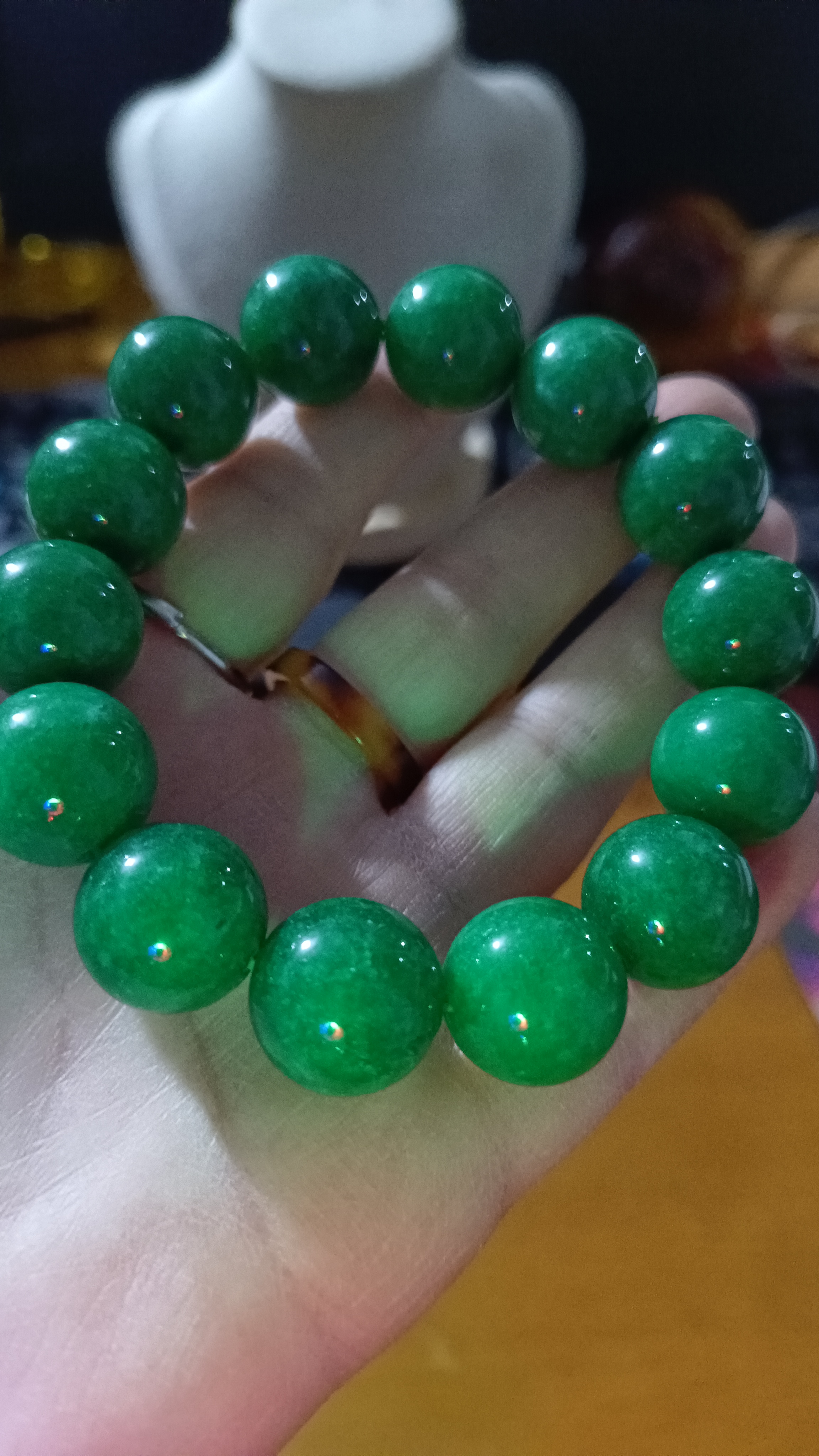 非金属陶瓷手链 绿色圆珠卡18手串